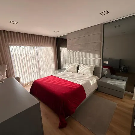 Luxury 埃里塞拉